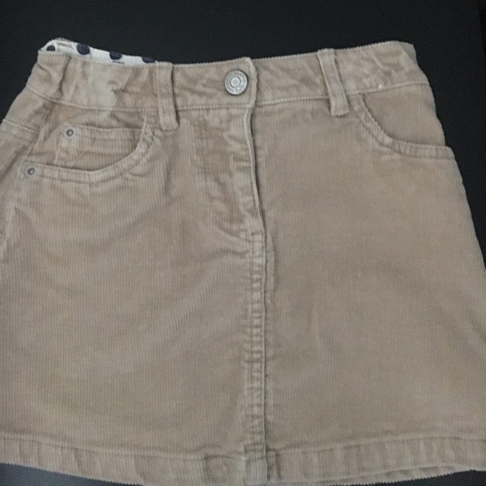 Mini Boden girls tan corduroy skirt